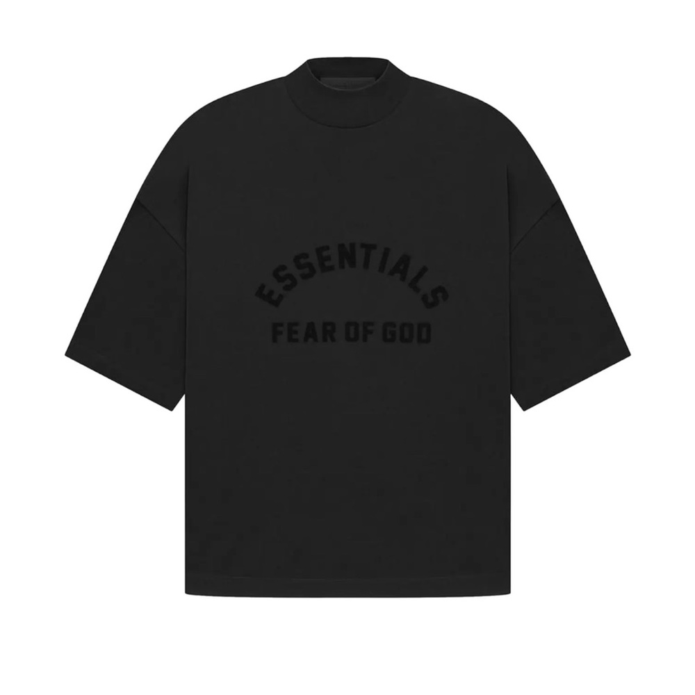 Men’s essential fear of God, size medium T-shirt